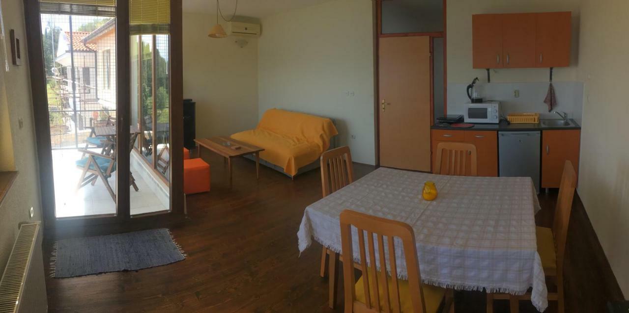Apartment Kaneo Ohri Dış mekan fotoğraf